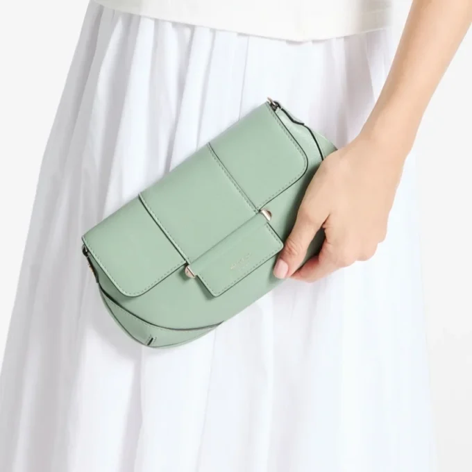 Bar Wallet with Chain Verde Biker Leather Wallet with Chain
