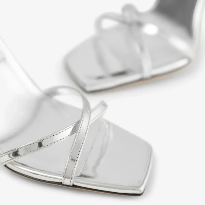 Metz 100 Silver Liquid Metal Leather Sandal
