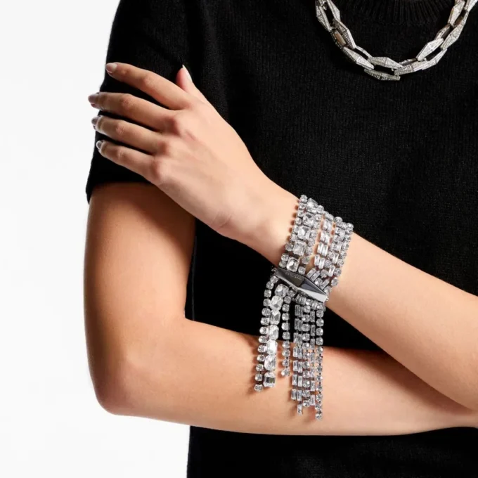 Zendra Bracelet Silver-Finish Crystal Bracelet